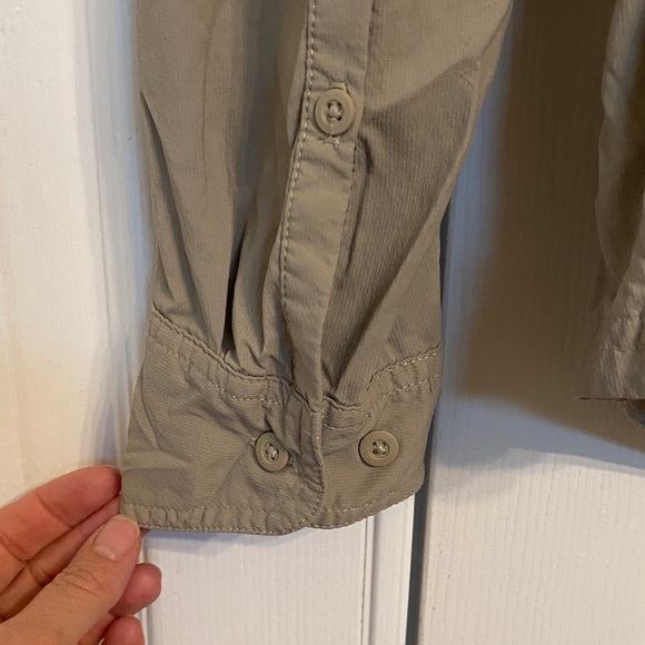 REI Khaki Outdoor Shirt - Picture 7 of 8